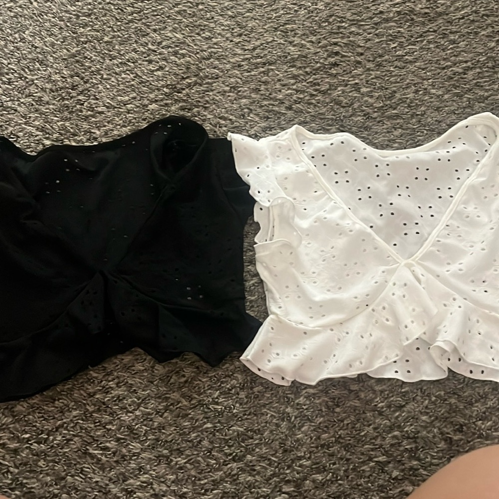 Black and white tops size small